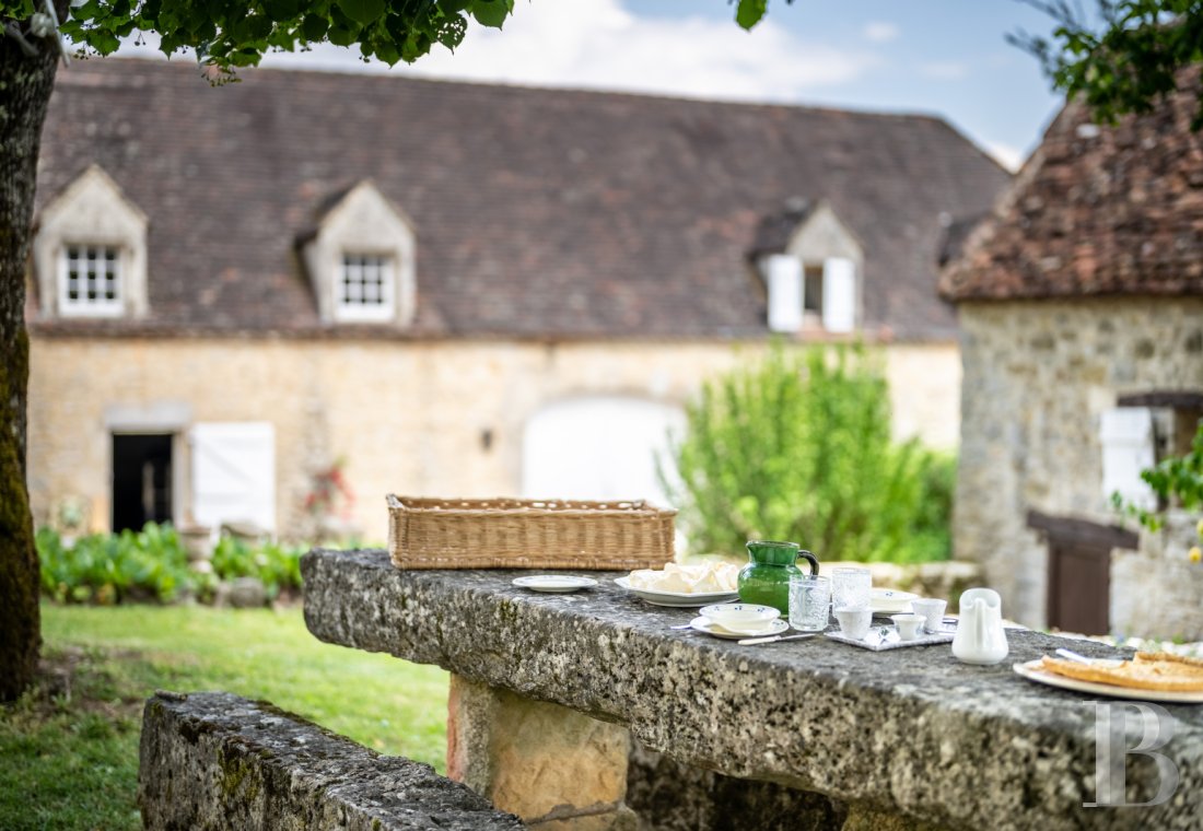 A medieval complex typical of the Lot department, north of Quercy, between Souillac and Cahors - photo  n°21