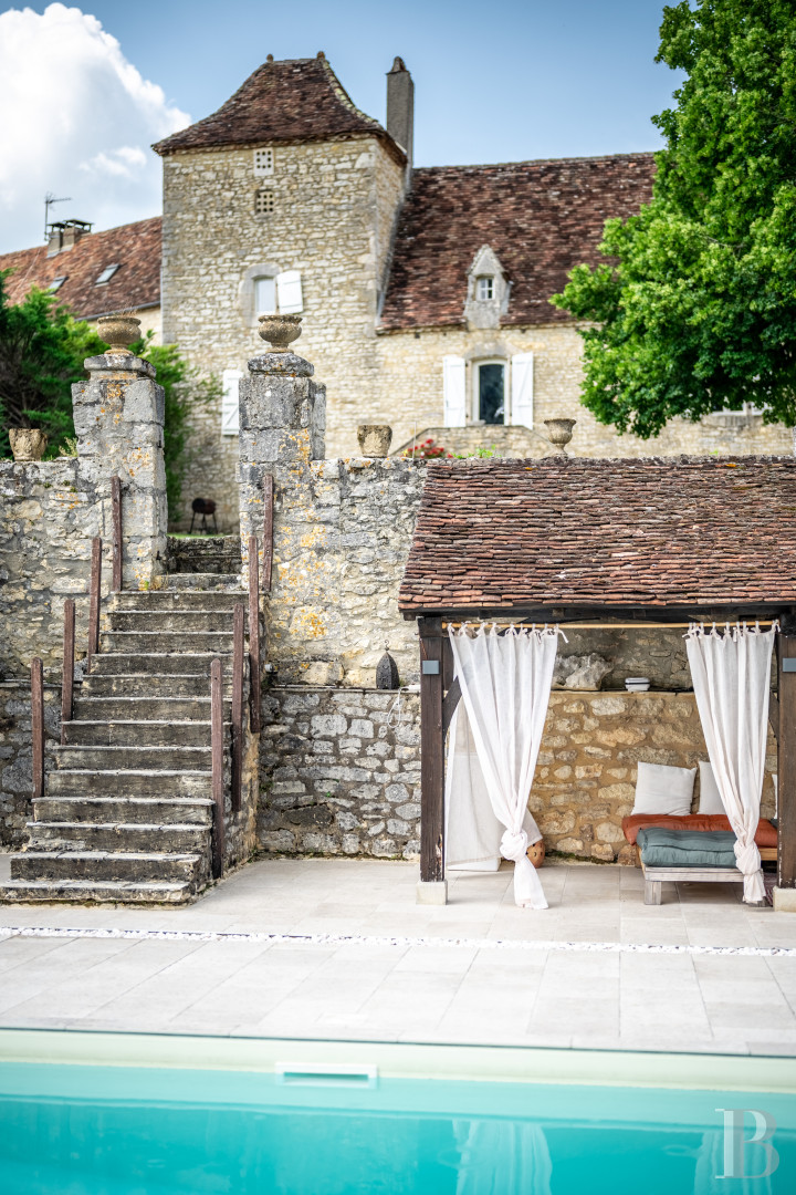 A medieval complex typical of the Lot department, north of Quercy, between Souillac and Cahors - photo  n°16