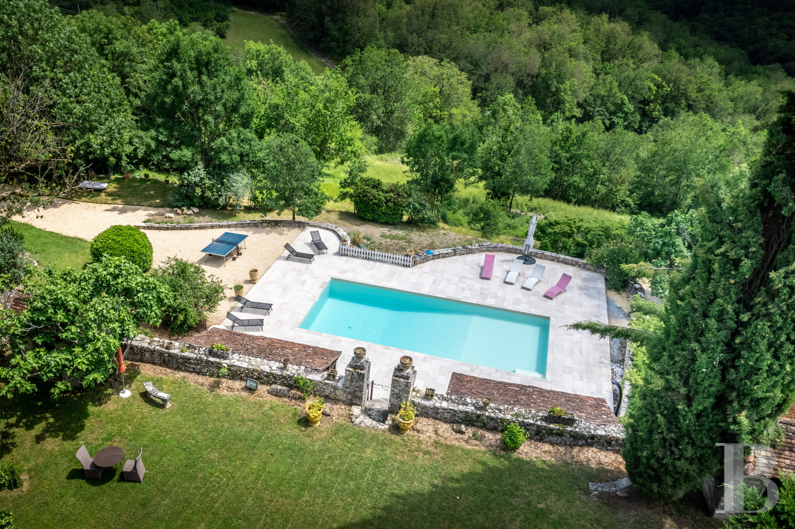 A medieval complex typical of the Lot department, north of Quercy, between Souillac and Cahors - photo  n°5
