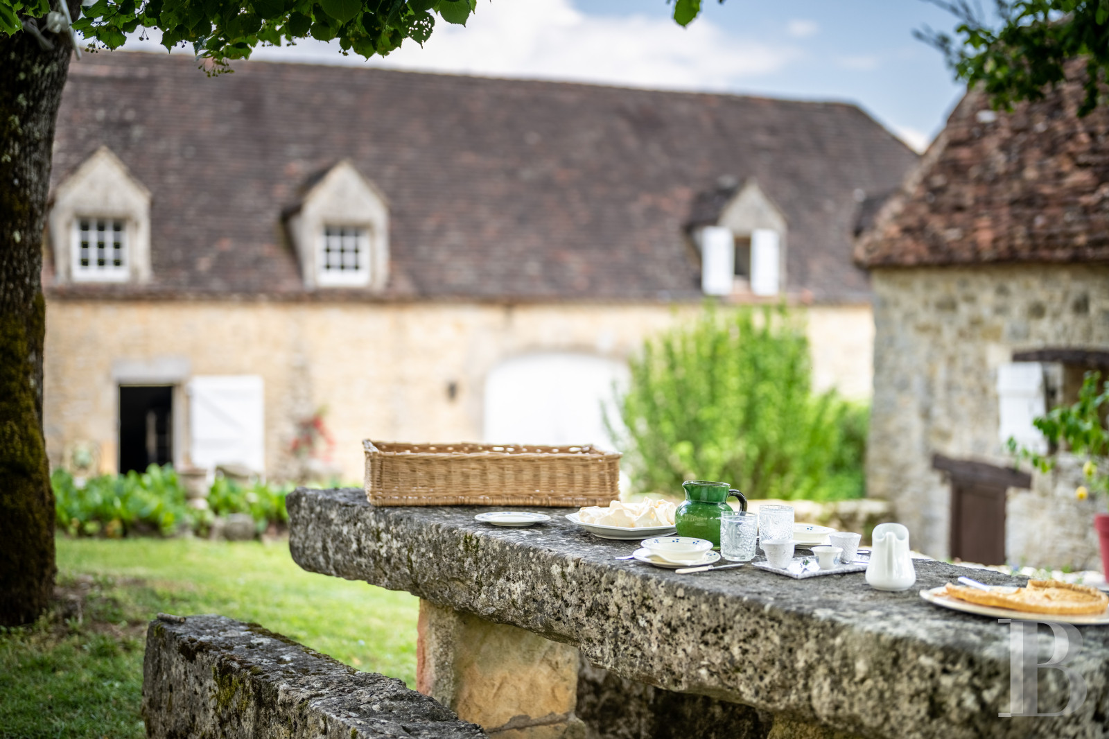 A medieval complex typical of the Lot department, north of Quercy, between Souillac and Cahors - photo  n°21