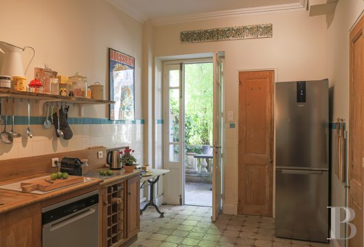 Dans le centre d’Avignon, deux maisons de ville et leurs trois jardins - photo  n°14