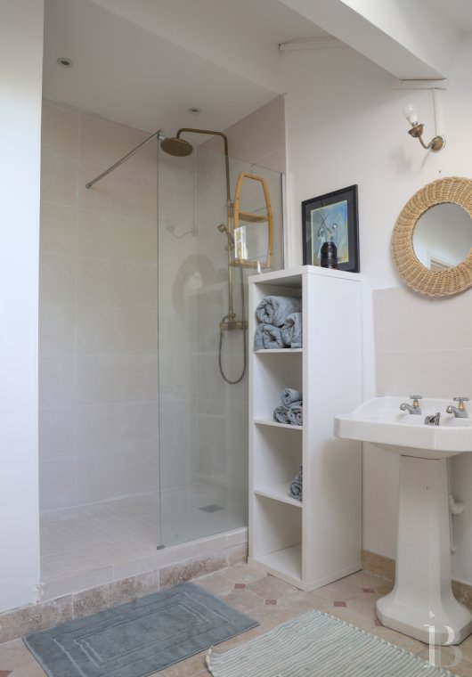 Dans le centre d’Avignon, deux maisons de ville et leurs trois jardins - photo  n°23