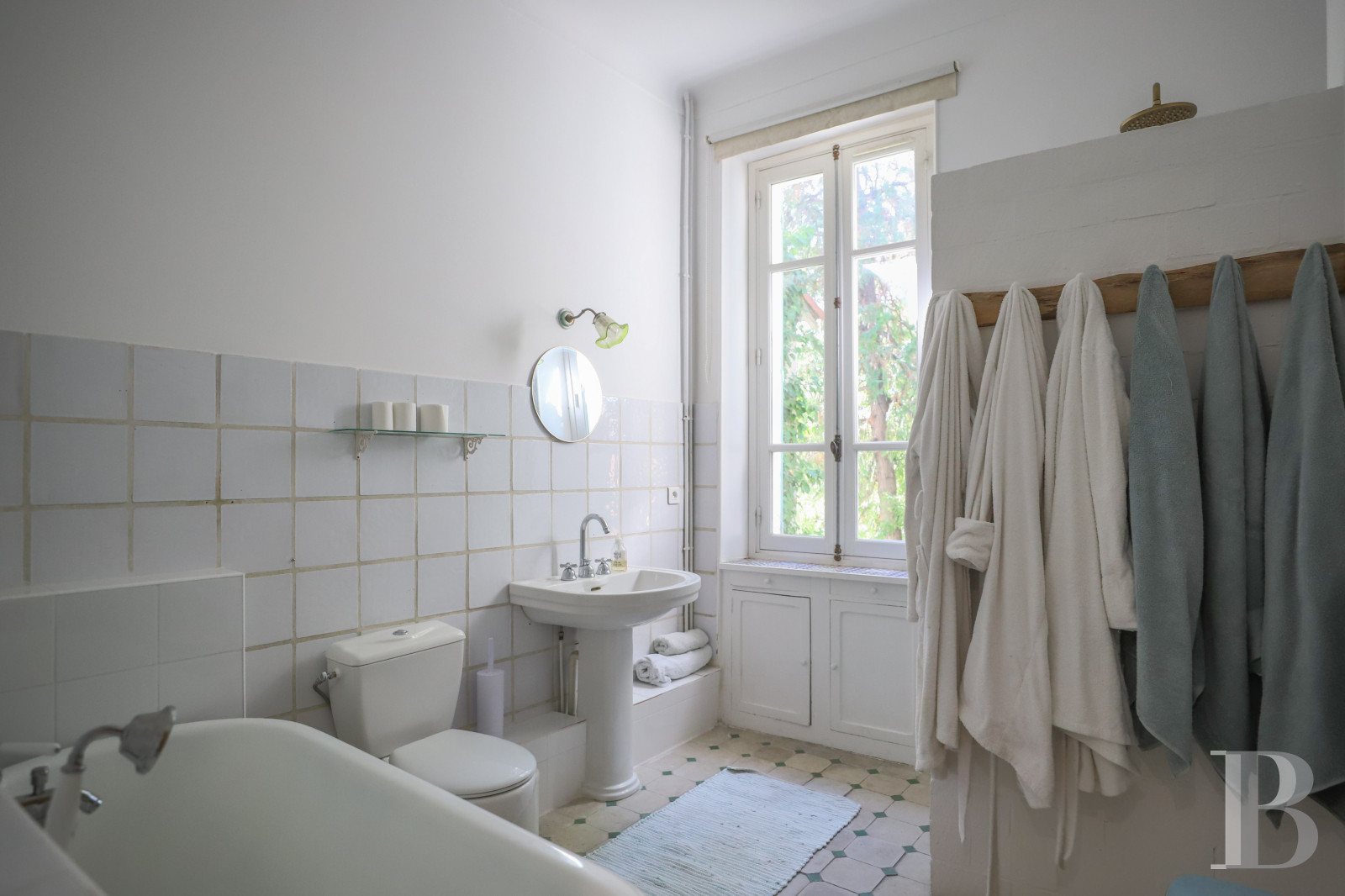 Dans le centre d’Avignon, deux maisons de ville et leurs trois jardins - photo  n°20