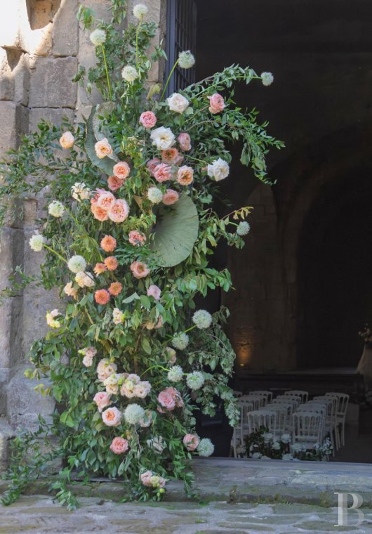 En Italie, au sud de Tuscania dans la province de Viterbe, une ancienne abbaye cistercienne réhabilitée au tournant du siècle - photo  n°19
