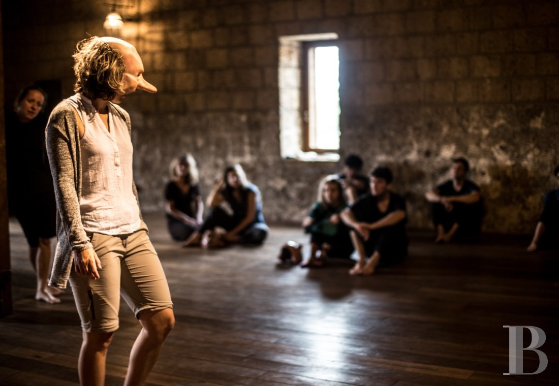 A former Cistercian abbey restored at the turn of the century, south of Tuscany in the province of Viterbo in Italy - photo  n°10