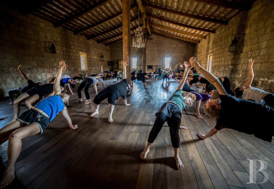 En Italie, au sud de Tuscania dans la province de Viterbe, une ancienne abbaye cistercienne réhabilitée au tournant du siècle - photo  n°23