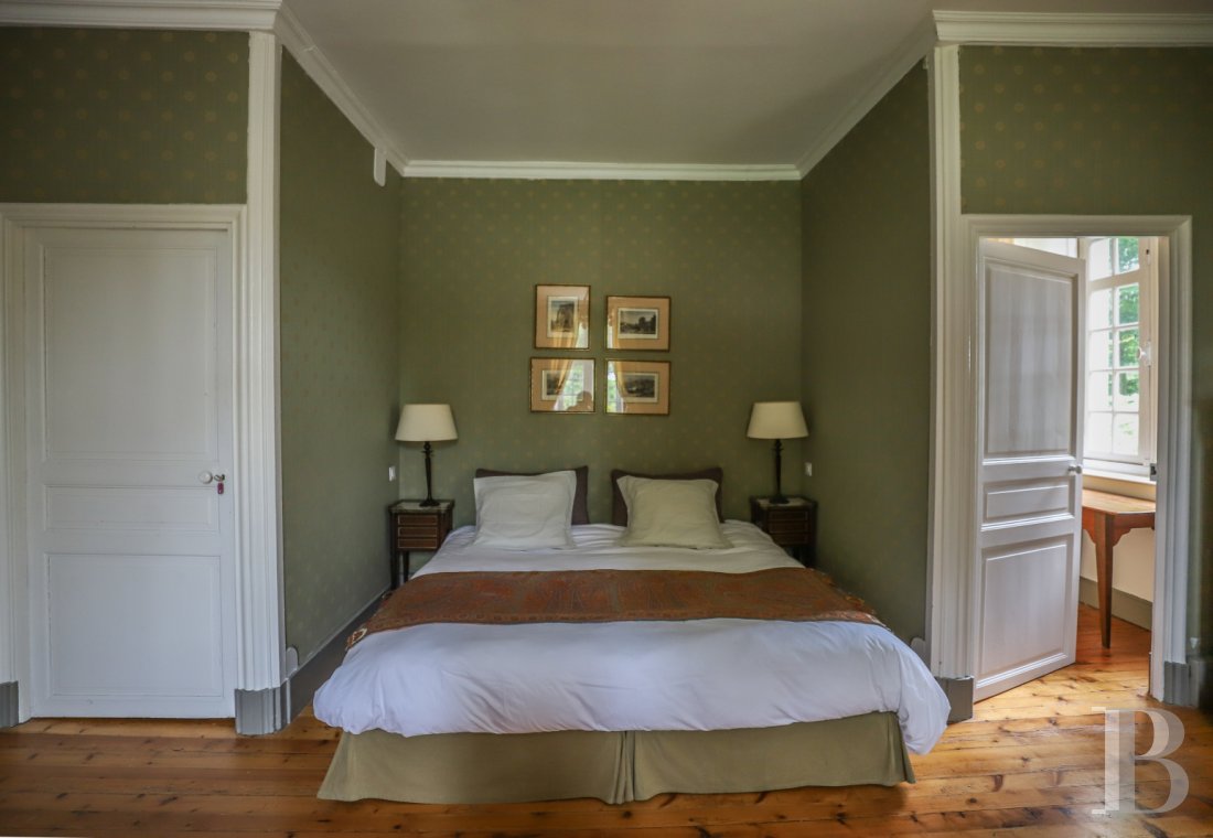 A stately chateau with a Romantic-inspired park in Lannion, in the Côtes d'Armor - photo  n°18
