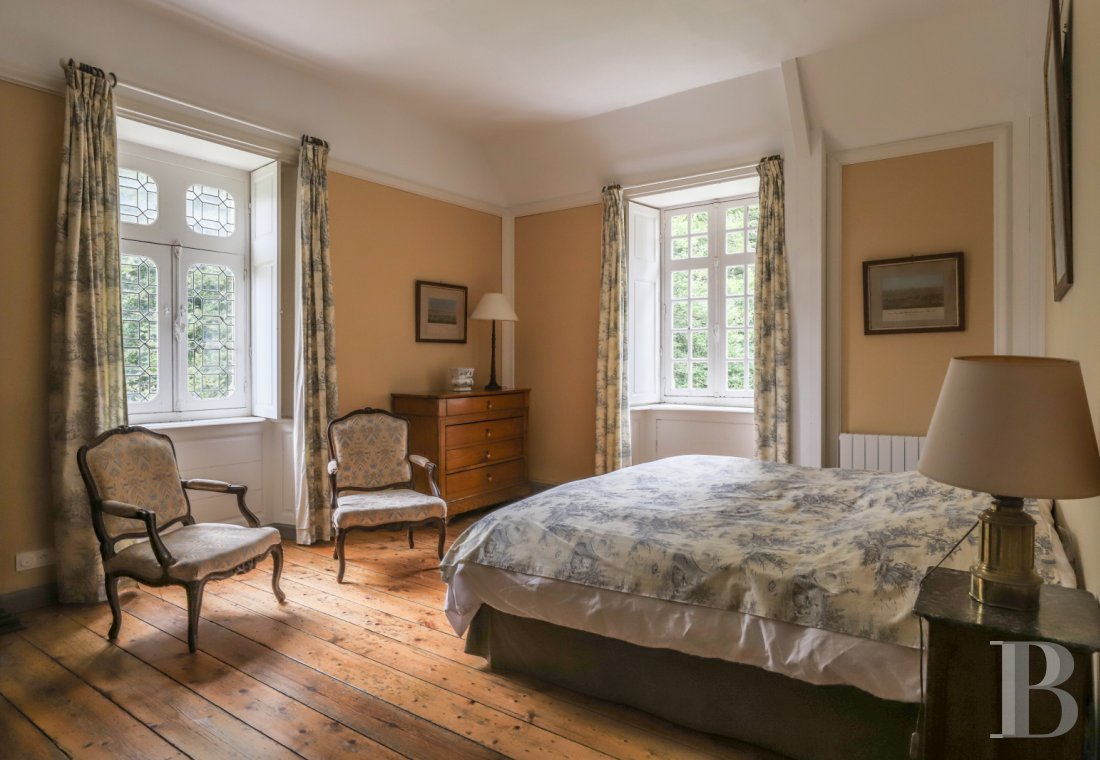 A stately chateau with a Romantic-inspired park in Lannion, in the Côtes d'Armor - photo  n°25