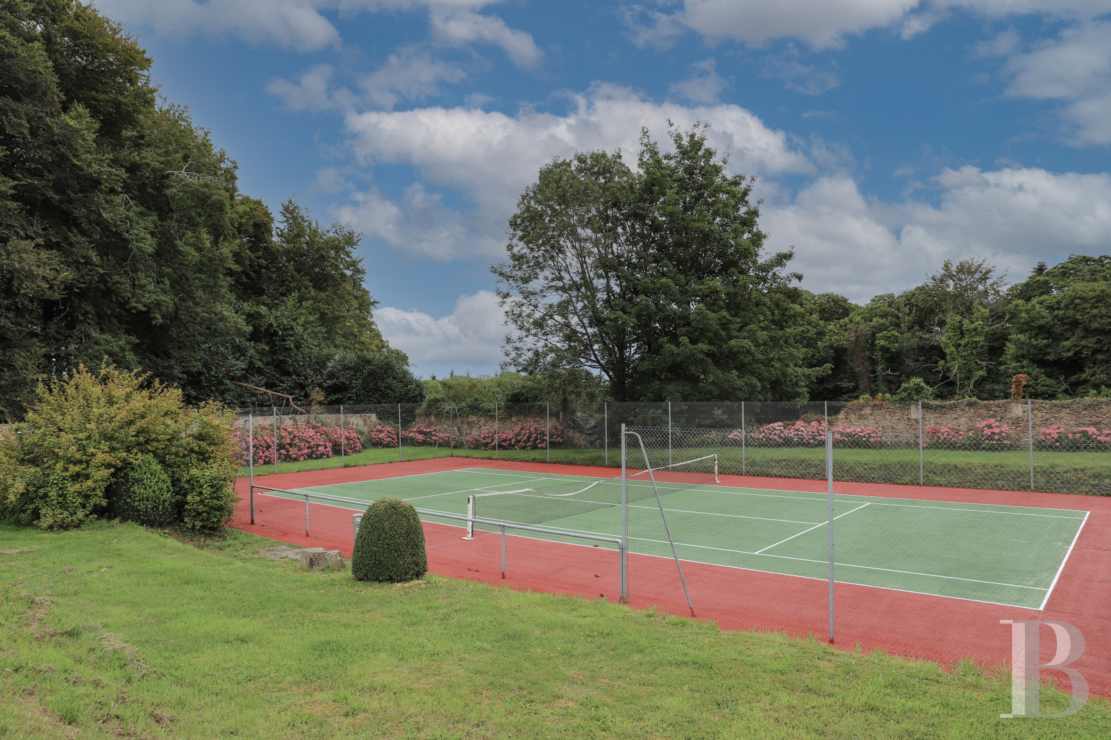 A stately chateau with a Romantic-inspired park in Lannion, in the Côtes d'Armor - photo  n°30