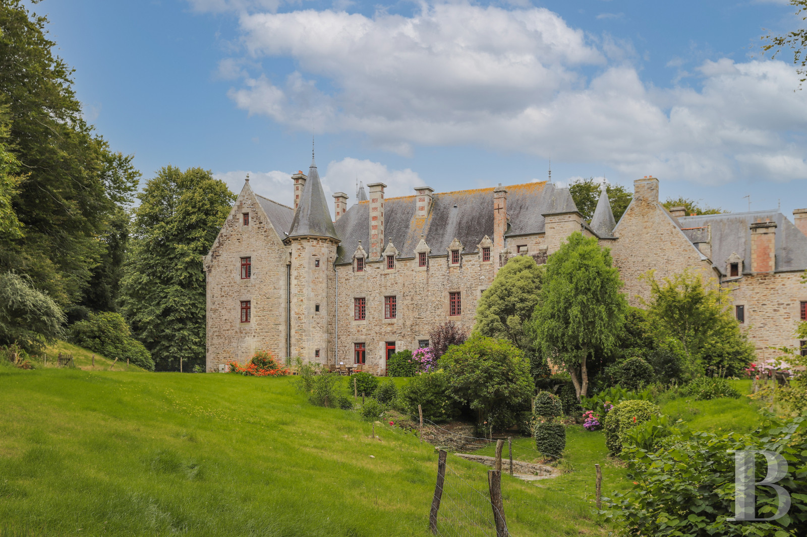 A stately chateau with a Romantic-inspired park in Lannion, in the Côtes d'Armor - photo  n°29