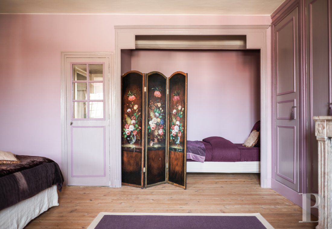 A chateau affiliated with Burgundy's greatest vineyards and permaculture to the south of Beaune - photo  n°18
