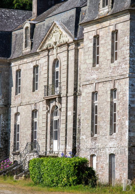 chateaux a vendre bretagne   - 3