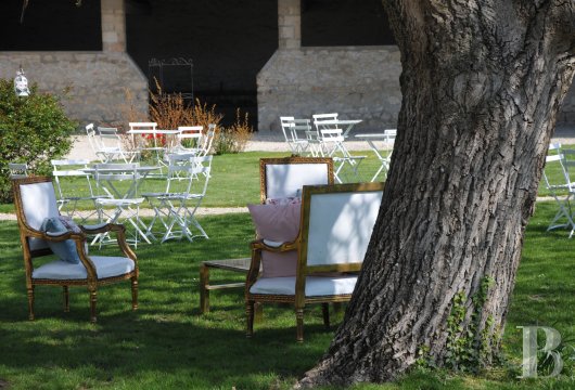 Dans l’Oise, près de Senlis, un vaste corps de ferme du 18e siècle et son pigeonnier transformés en hôtel  - photo  n°7