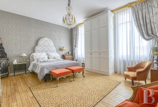 mansion houses for sale France pays de loire   - 14
