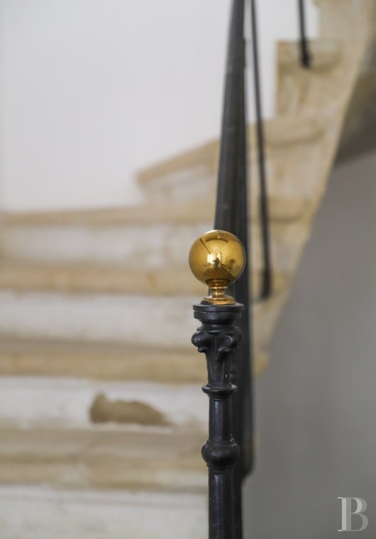 character properties France provence cote dazur   - 7