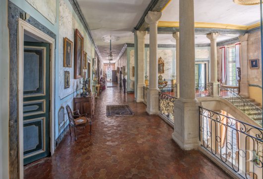 chateaux a vendre paca   - 15