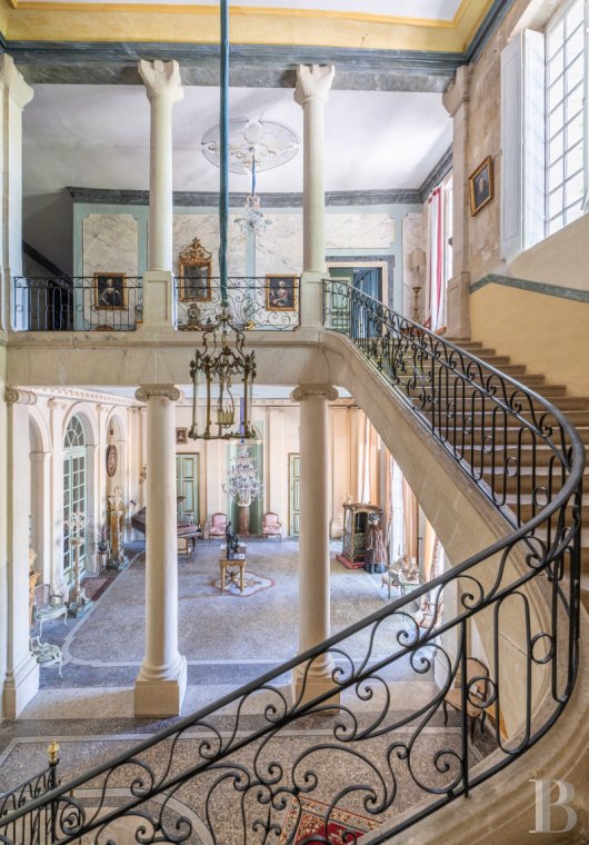 chateaux a vendre paca   - 10