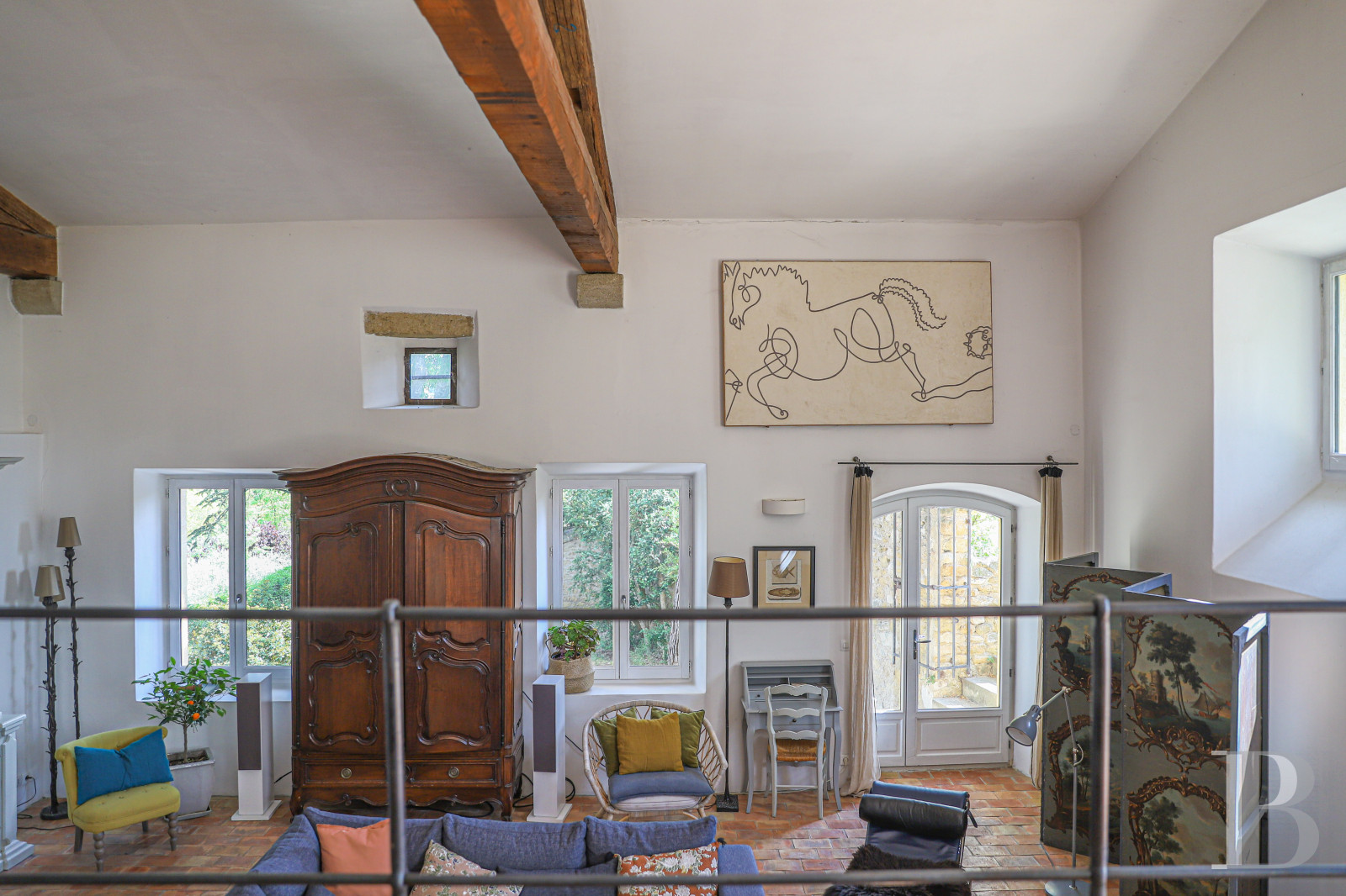 A 17th century building full of light and space in the Luberon, on the outskirts of Lourmarin - photo  n°11