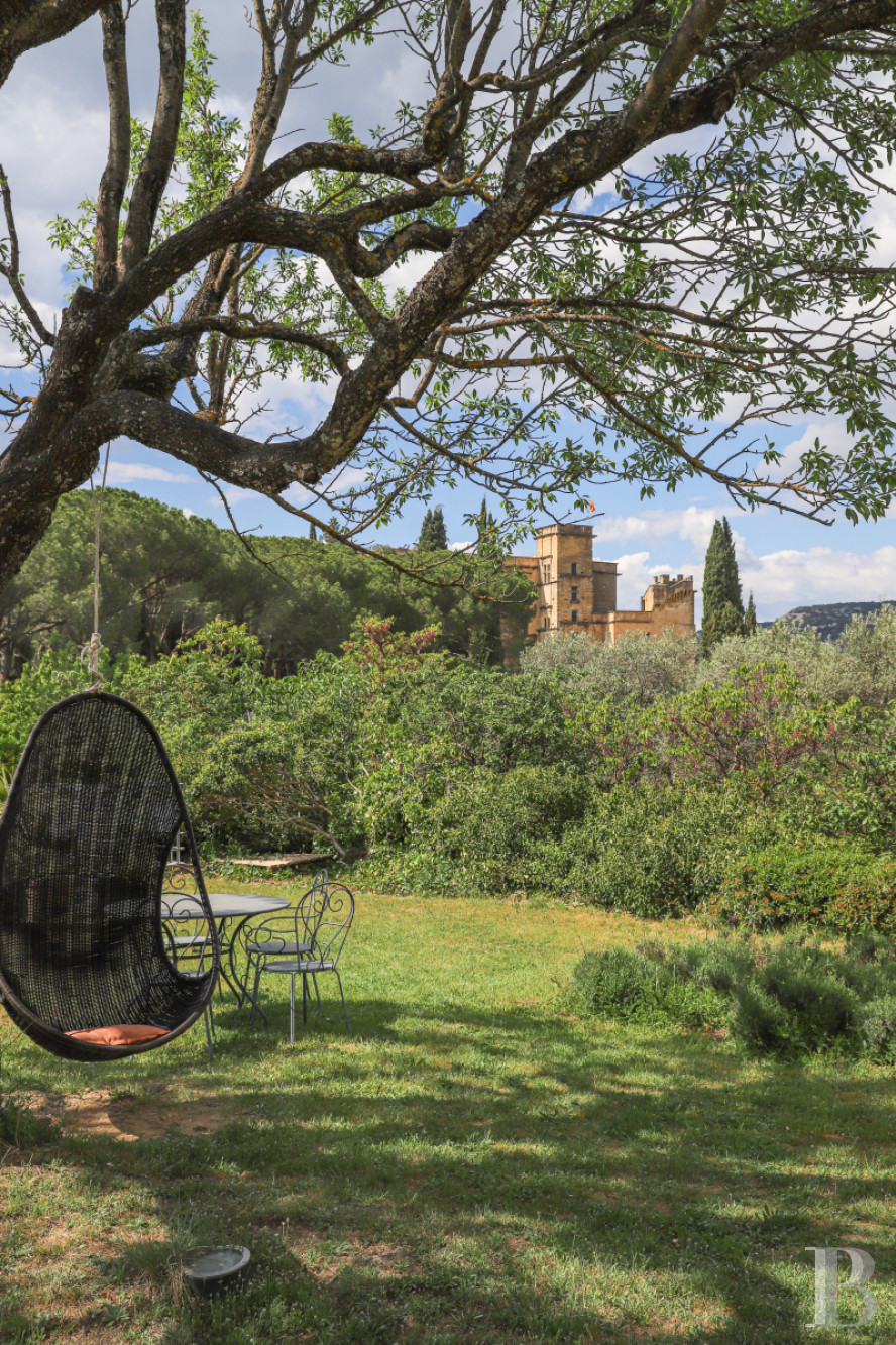 A 17th century building full of light and space in the Luberon, on the outskirts of Lourmarin - photo  n°7