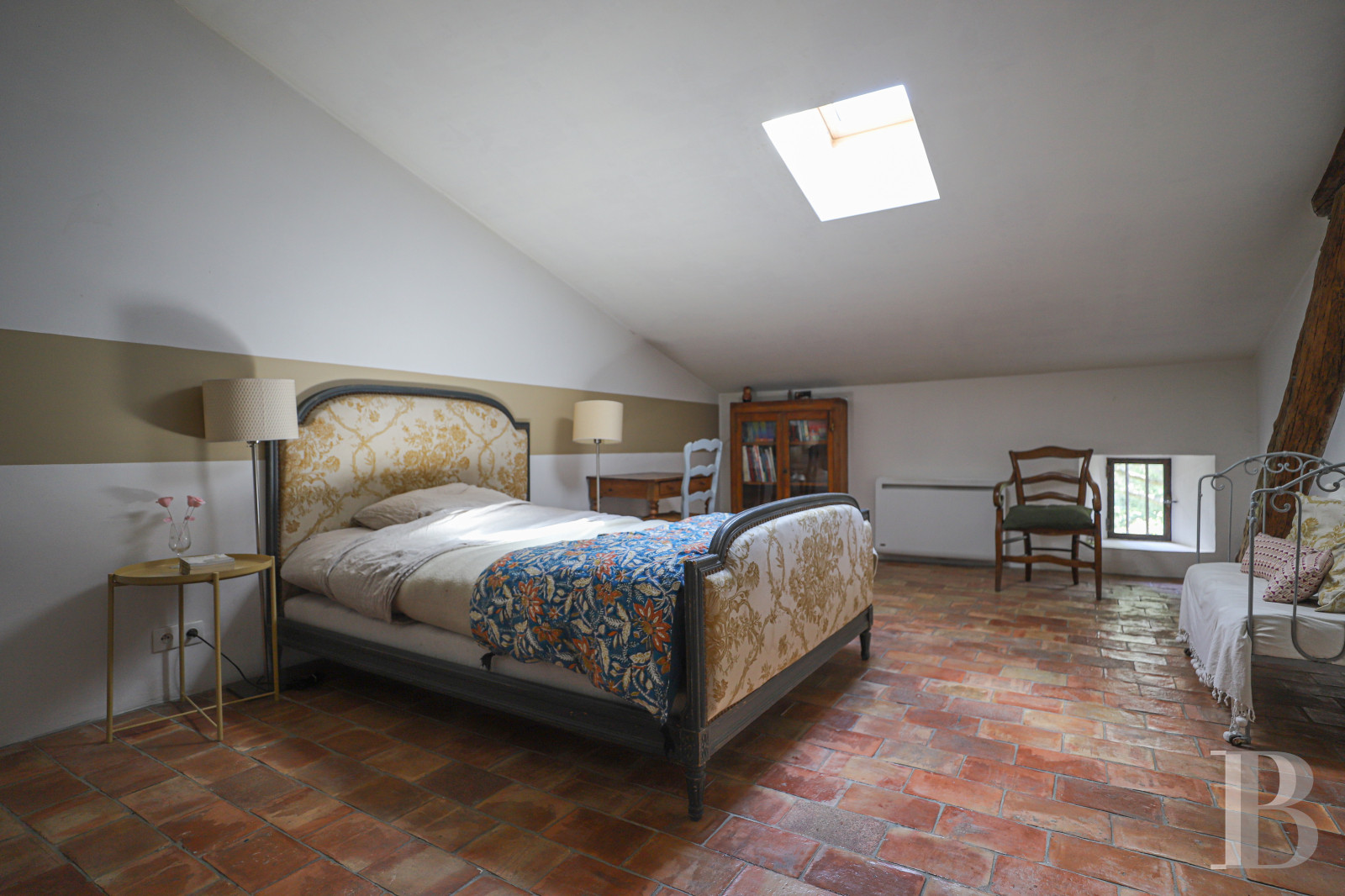 A 17th century building full of light and space in the Luberon, on the outskirts of Lourmarin - photo  n°15