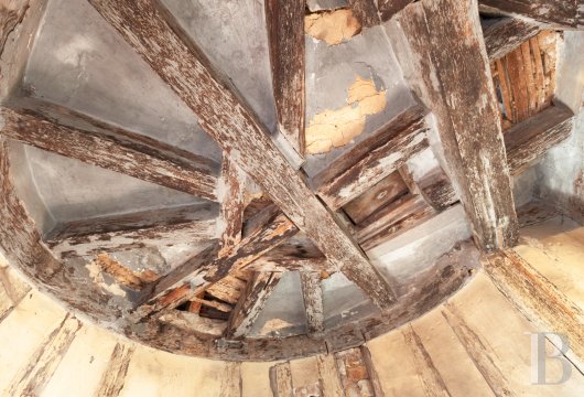 castles for sale France burgundy   - 10