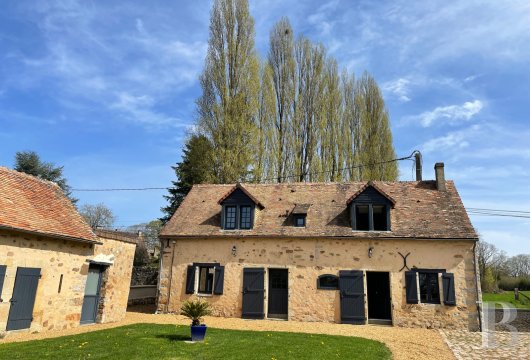 France mansions for sale pays de loire   - 11