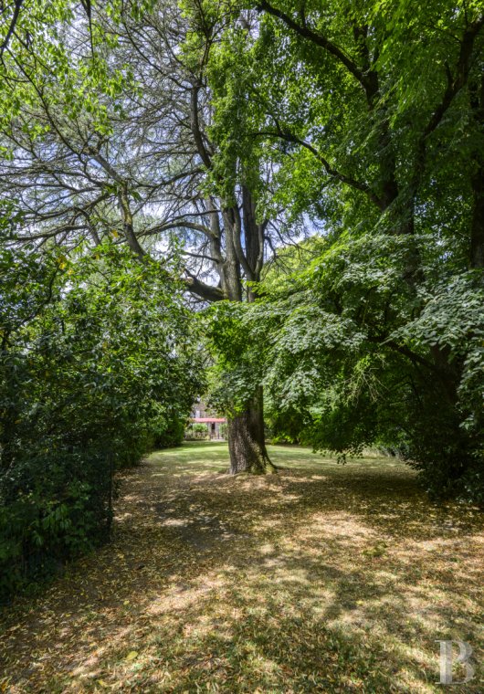 residences and character houses france pays de loire   - 13