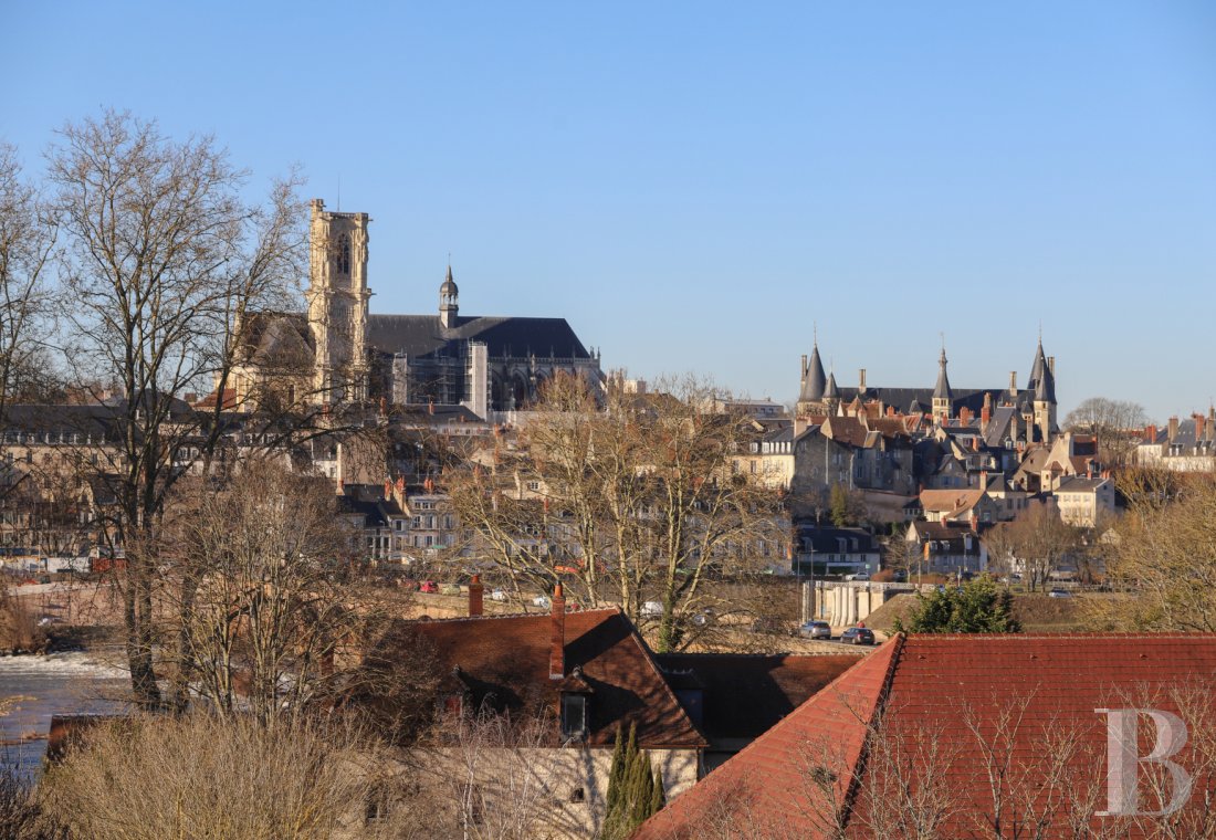 biens en ville bourgogne   - 17