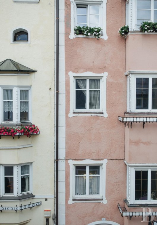 En Italie du Nord, dans une petite ville du Haut Adige, une maison du 14e siècle aménagée en appartements-hôtel - photo  n°3
