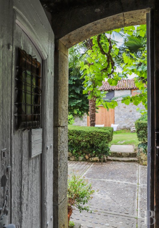 A 19th century mansion in a hamlet in Saint-Bertrand-de-Comminges, Haute-Garonne - photo  n°6
