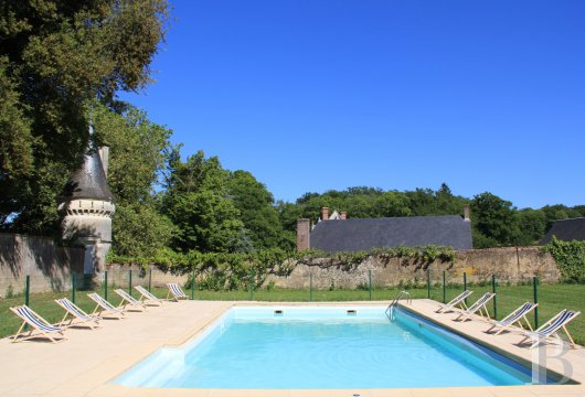 chateaux a vendre centre val de loire   - 24