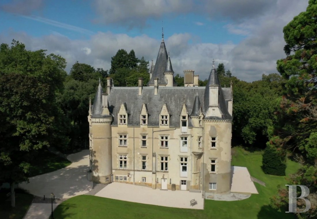 Château · Tours