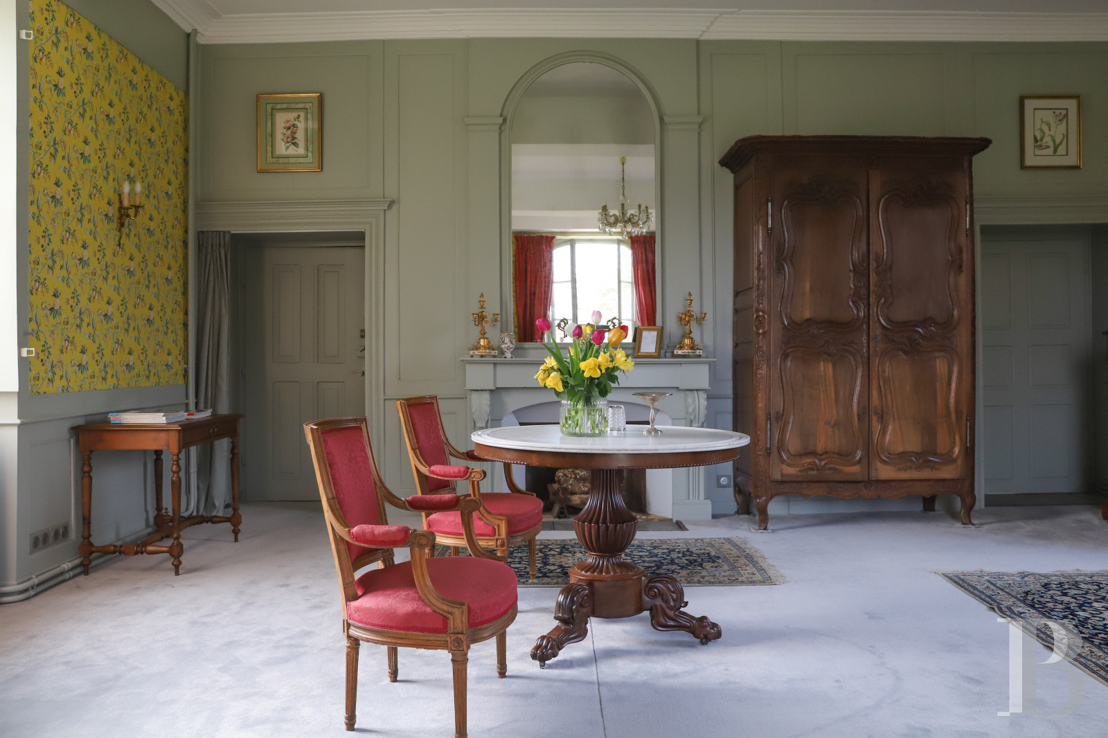 Between Rennes and the Brocéliande Forest, an enchanting family chateau   - photo  n°22