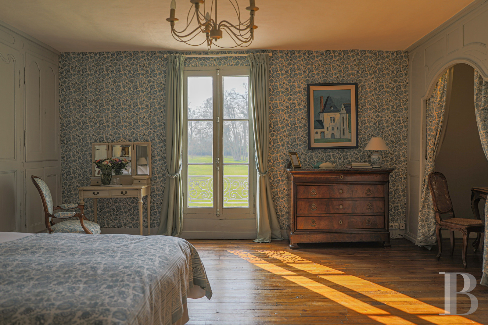 Between Rennes and the Brocéliande Forest, an enchanting family chateau   - photo  n°28