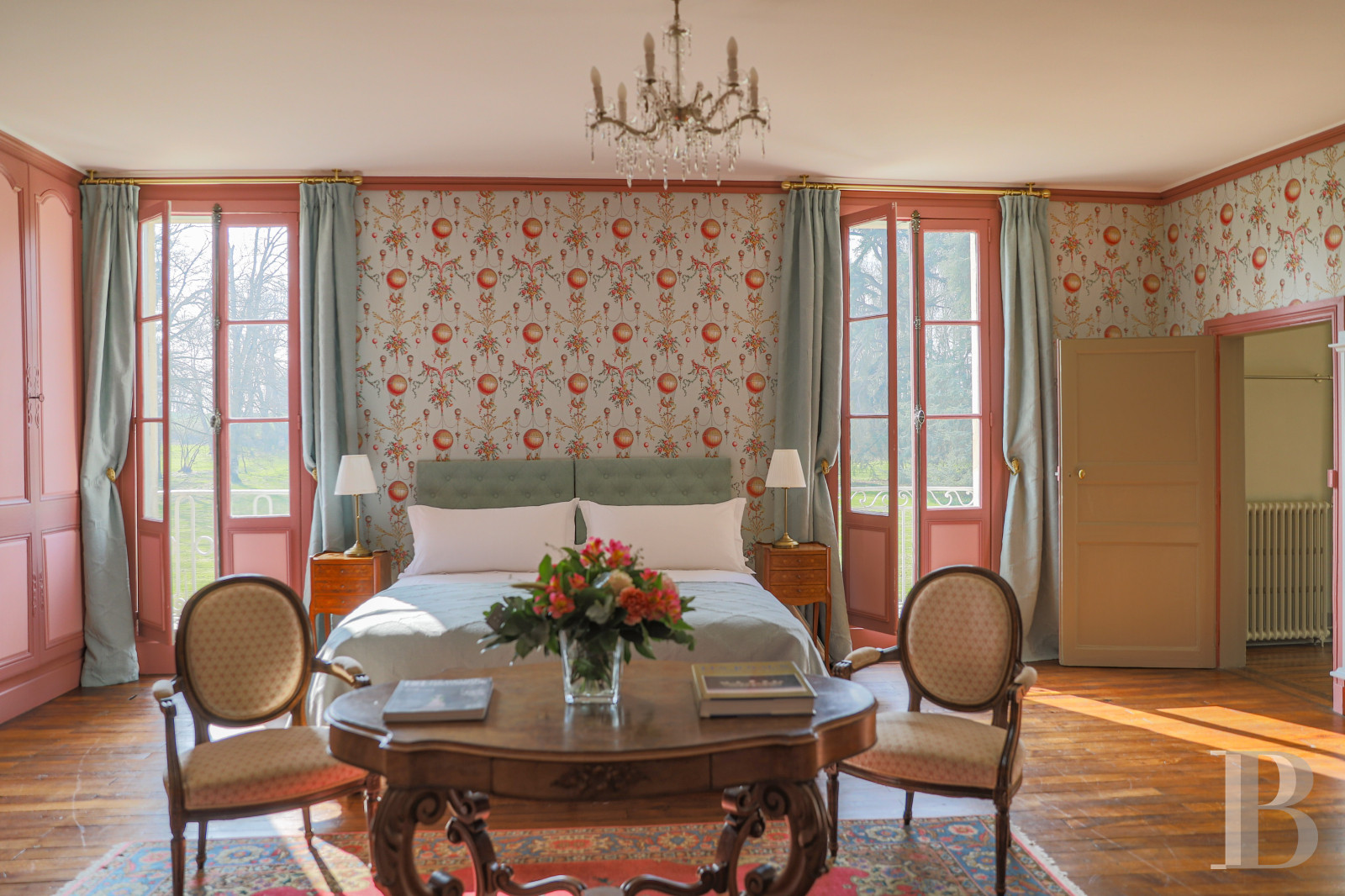 Between Rennes and the Brocéliande Forest, an enchanting family chateau   - photo  n°35