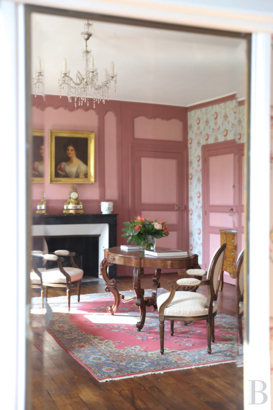 Between Rennes and the Brocéliande Forest, an enchanting family chateau   - photo  n°36