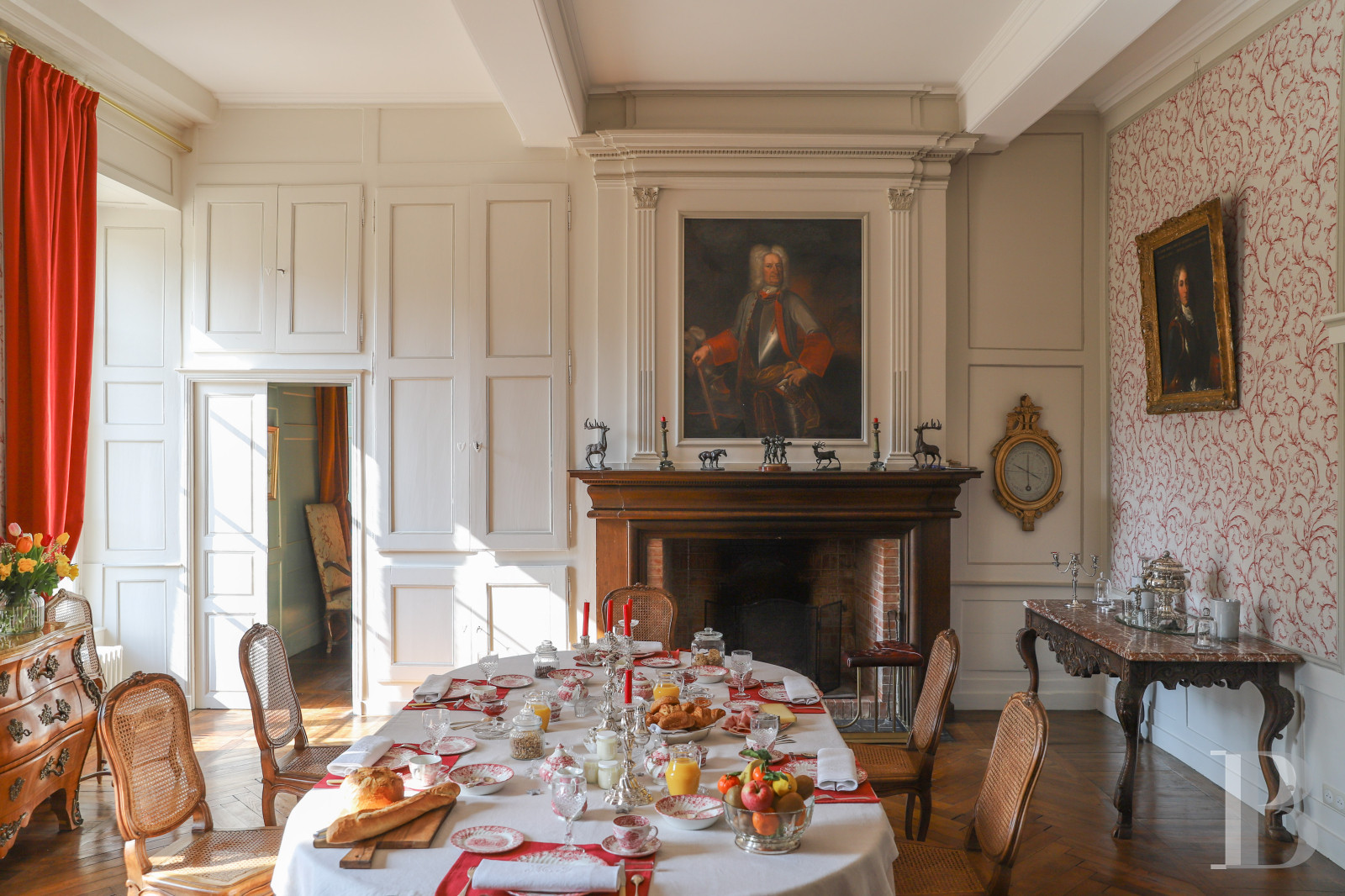 Between Rennes and the Brocéliande Forest, an enchanting family chateau   - photo  n°38