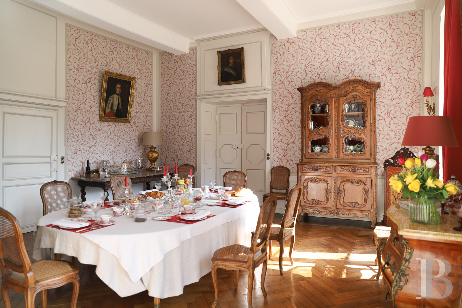 Between Rennes and the Brocéliande Forest, an enchanting family chateau   - photo  n°41