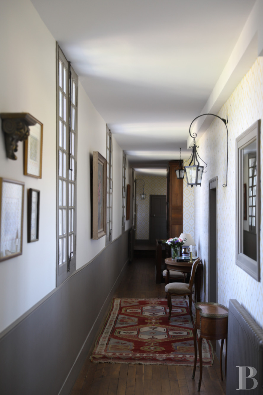 Between Rennes and the Brocéliande Forest, an enchanting family chateau   - photo  n°18