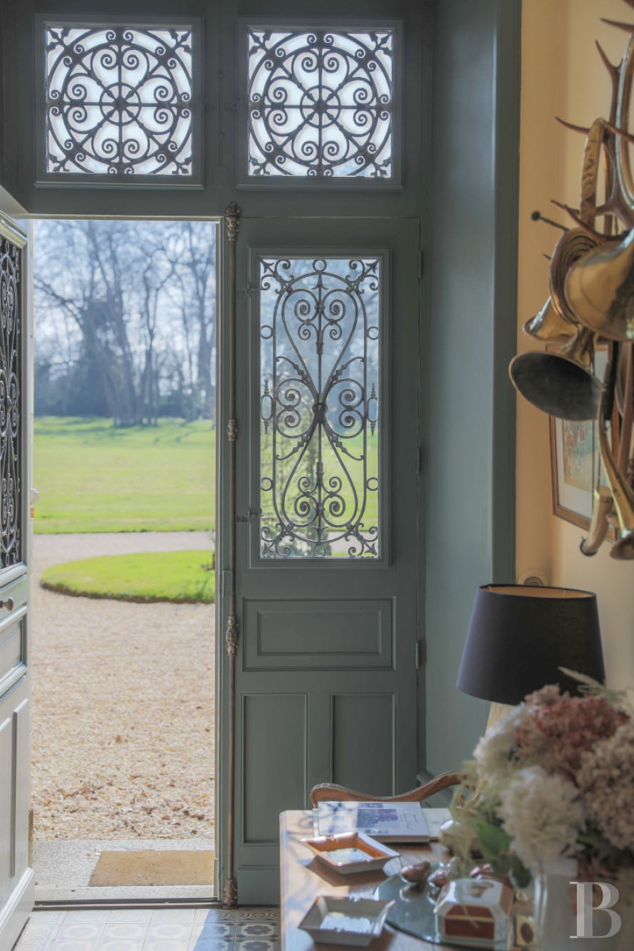Between Rennes and the Brocéliande Forest, an enchanting family chateau   - photo  n°7