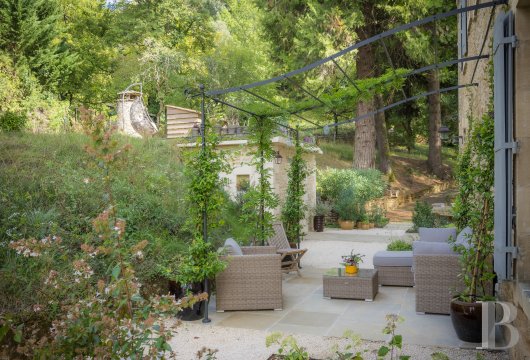 A 1920s house surrounded by a large park in the heart of Sarlat, in the Dordogne - photo  n°9