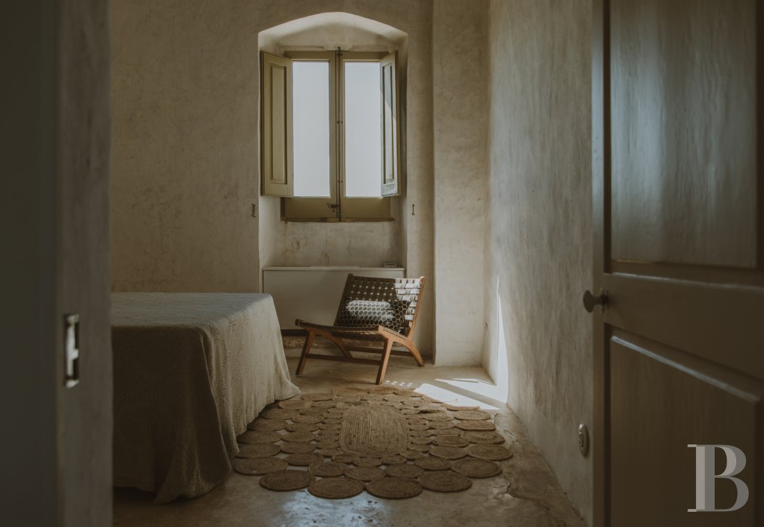 A former watch tower transformed into an elegant patrician residence in Puglia, near to Nardo - photo  n°26