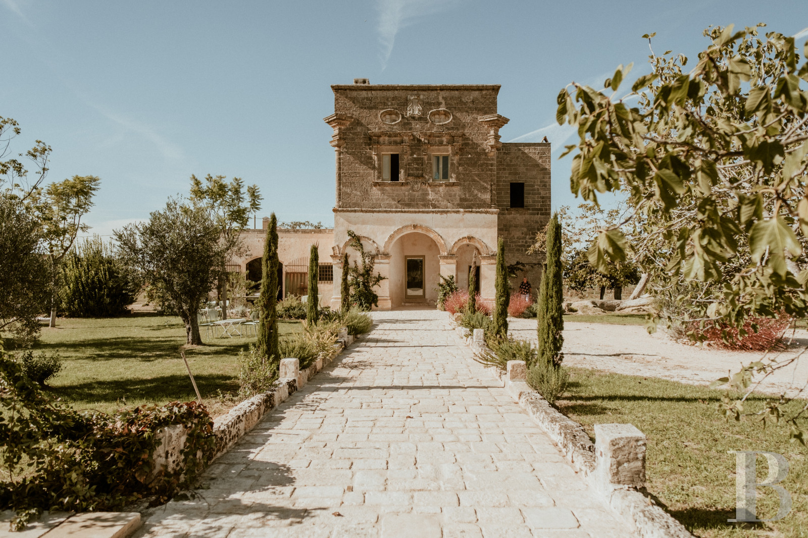 Dans les Pouilles, près de Nardo, une ancienne tour de garde transformée en élégante demeure patricienne - photo  n°5