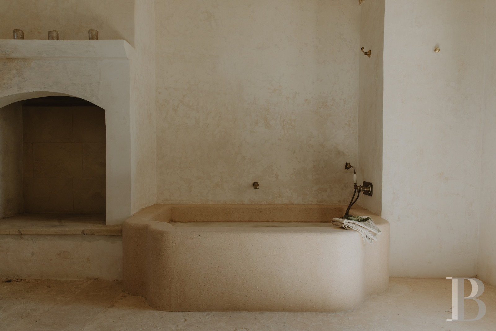 Dans les Pouilles, près de Nardo, une ancienne tour de garde transformée en élégante demeure patricienne - photo  n°27