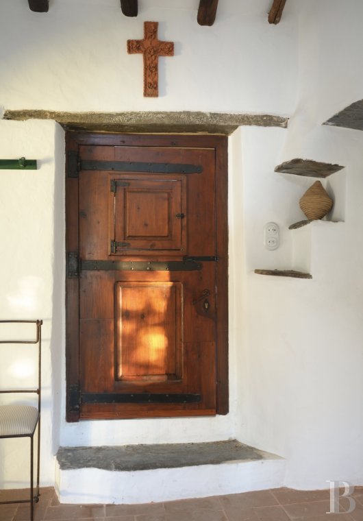 A village house renovated traditionally in south-east Portugal, close to the Spanish border - photo  n°7