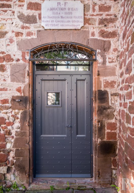 En Corrèze, à Meyssac, une ancienne maison noble du 16e siècle ravivée par un courant anticonventionnel - photo  n°3