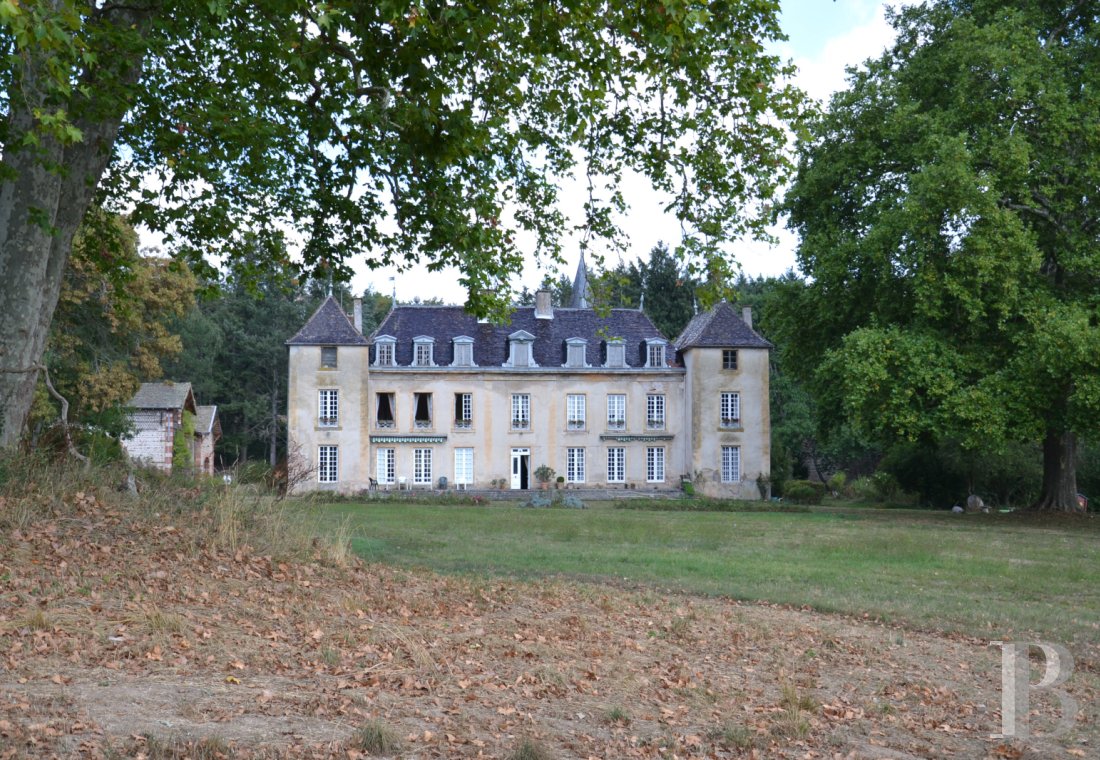 chateaux a vendre bourgogne   - 2