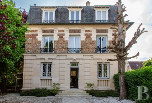 paris - An elegant 360-m² manor house with a 1,100-m² garden, in the Hauts-de-Seine area, between Sceaux and Fontenay-aux-Roses