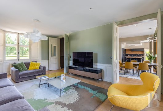 A fully renovated 15th century chateau in Poitou-Charentes, not far from Rochefort - photo  n°7