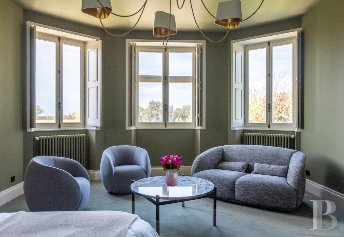 A fully renovated 15th century chateau in Poitou-Charentes, not far from Rochefort - photo  n°30